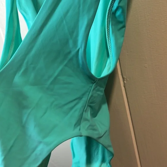 Aerie “Vacay All Day” Swimsuit Tiffany Blue - Picture 6 of 9